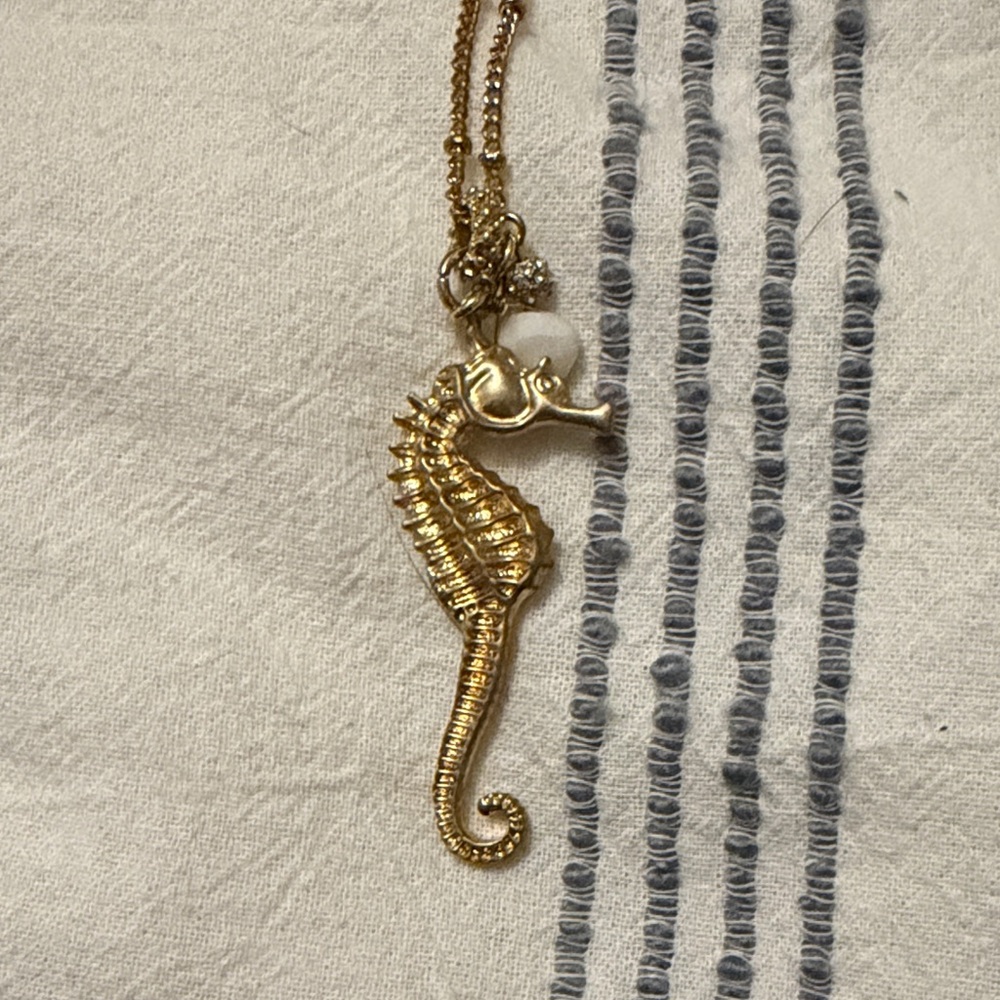 Lilly Pulitzer Gold Seahorse Necklace - Picture 2 of 3